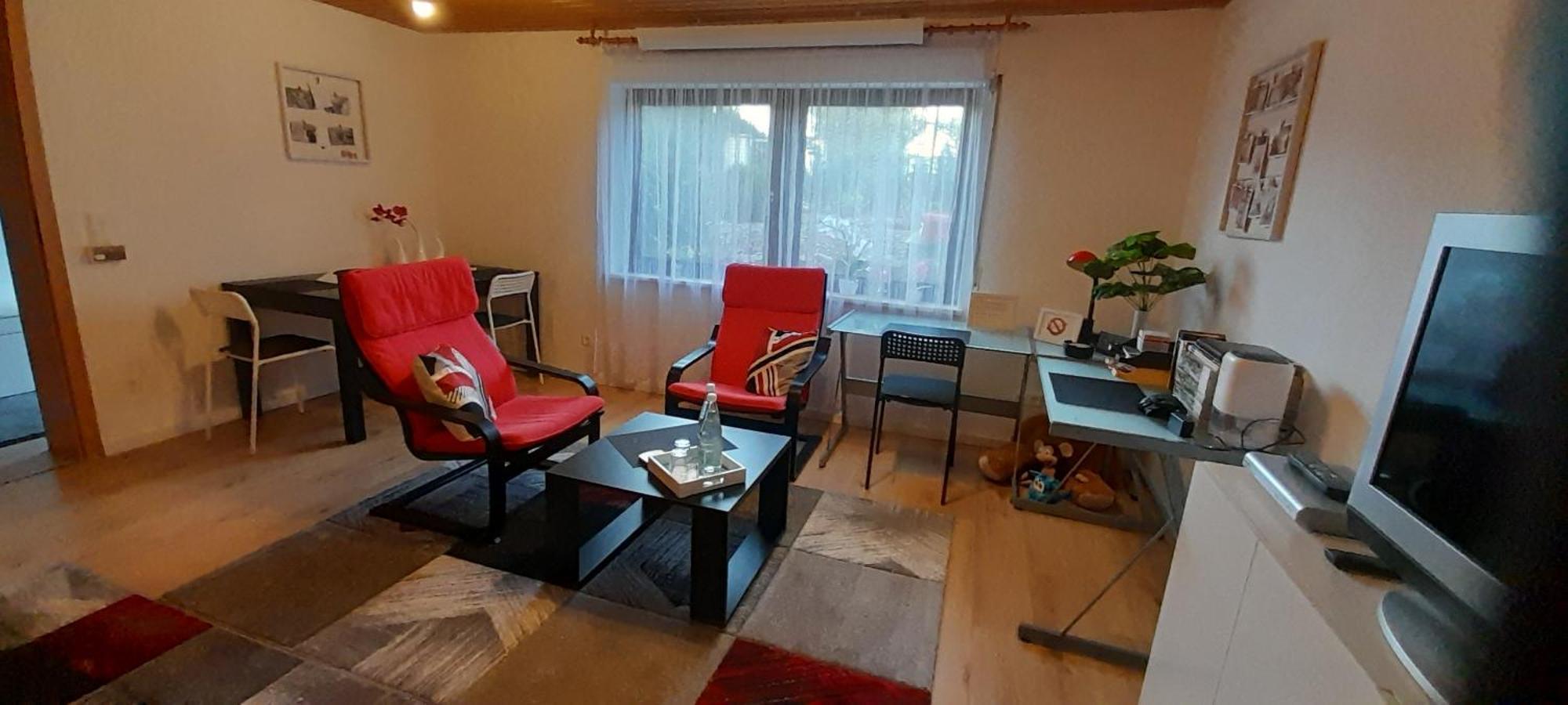 Ferien- Und Business Wohnung Monsheim  Екстер'єр фото